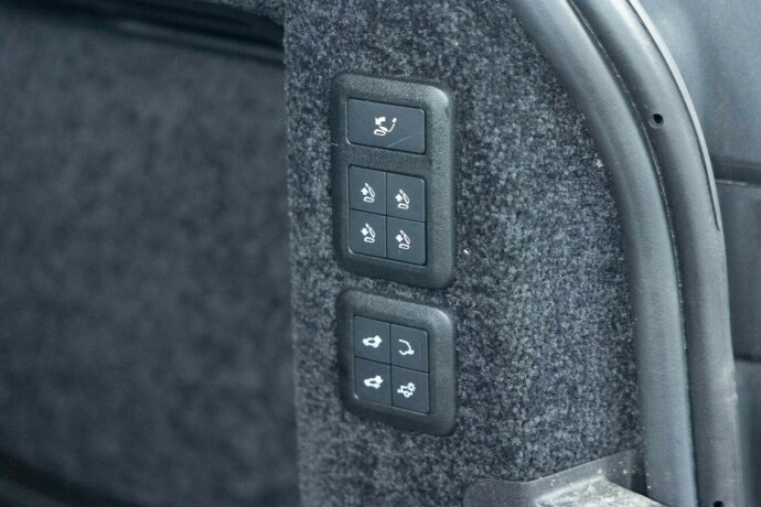 land-rover-range-rover-bensin-2019-big-10
