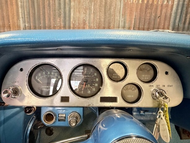 chevrolet-corvair-bensin-1964-big-21