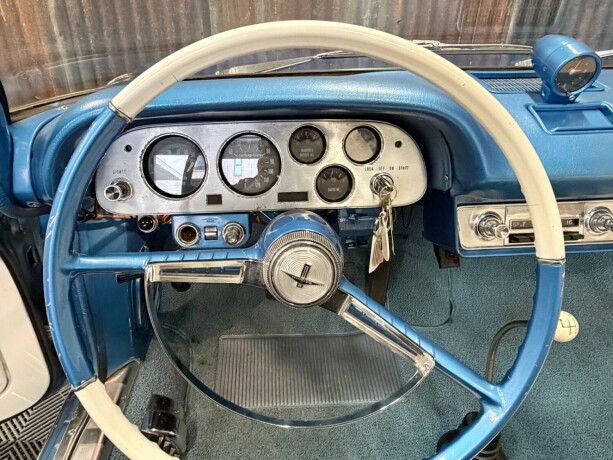 chevrolet-corvair-bensin-1964-big-20