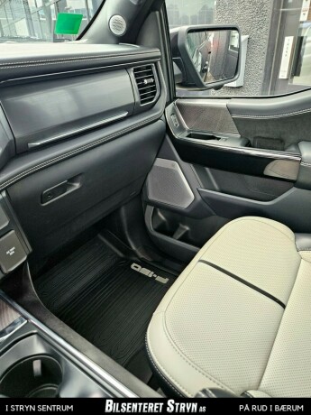 ford-f-150-elektrisitet-2025-big-12
