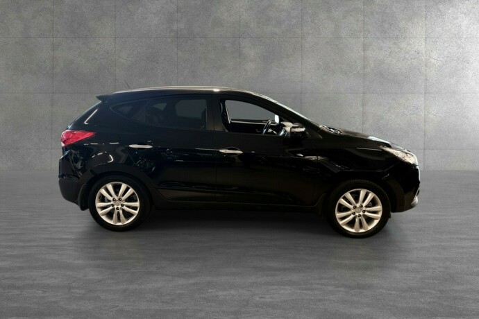 hyundai-ix35-diesel-2012-big-6
