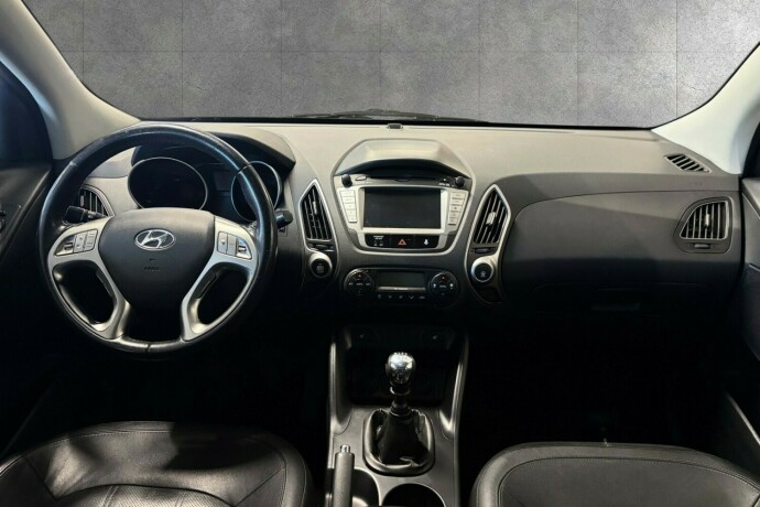 hyundai-ix35-diesel-2012-big-10