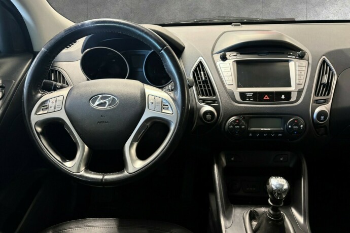 hyundai-ix35-diesel-2012-big-14