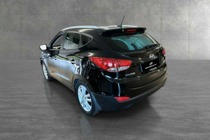hyundai-ix35-diesel-2012-big-3