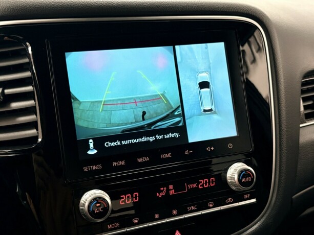 mitsubishi-outlander-plug-in-petrol-2021-big-21