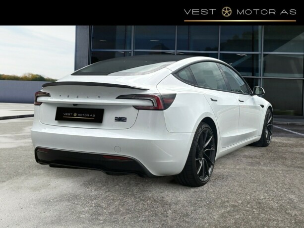 tesla-model-3-elektrisitet-2024-big-6