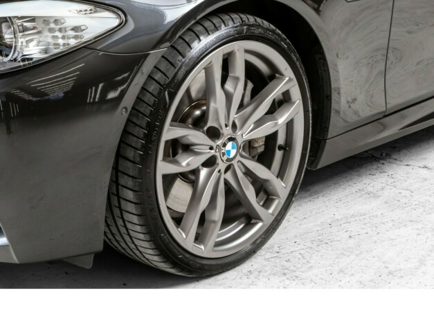 bmw-m550d-diesel-2012-big-5