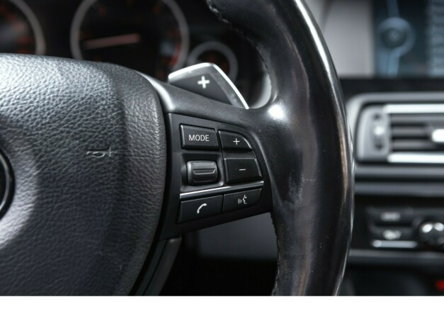 bmw-m550d-diesel-2012-big-12