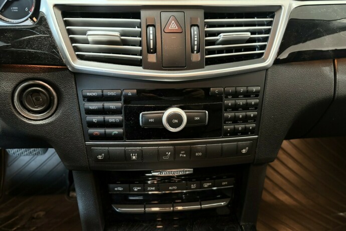 mercedes-benz-e220-diesel-2012-big-20