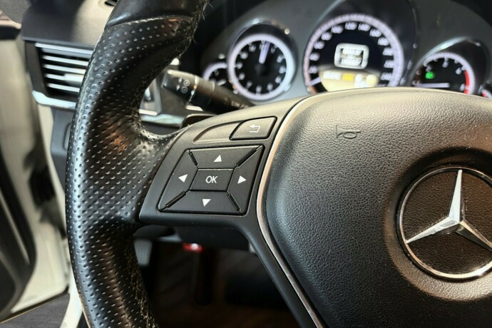mercedes-benz-e220-diesel-2012-big-27