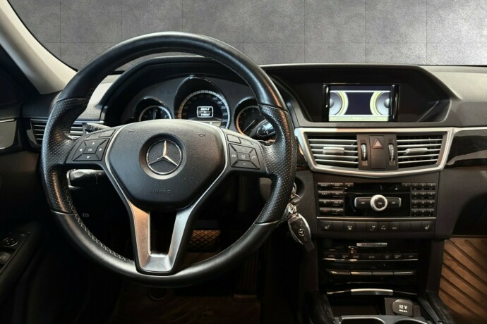 mercedes-benz-e220-diesel-2012-big-11