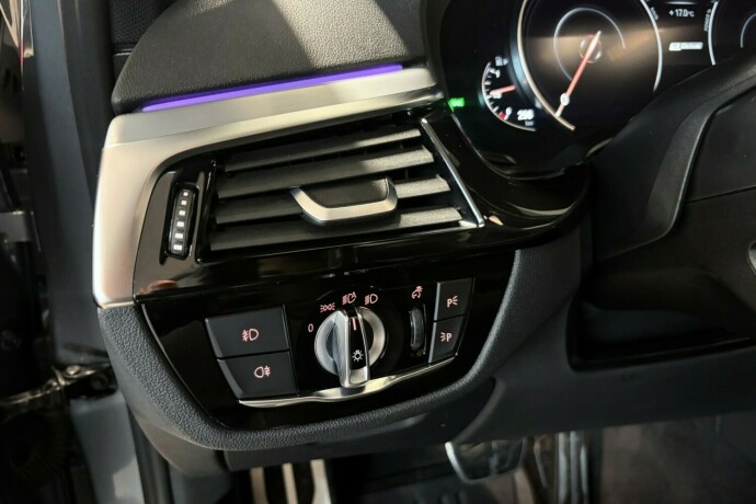bmw-530e-elektrisitetbensin-2019-big-25