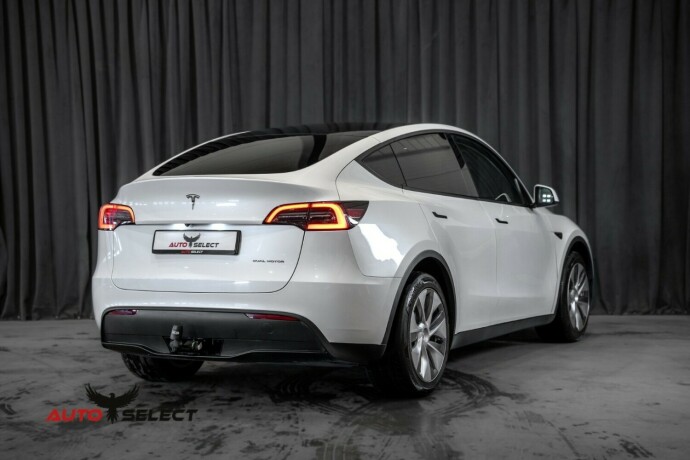 tesla-model-y-elektrisitet-2023-big-13