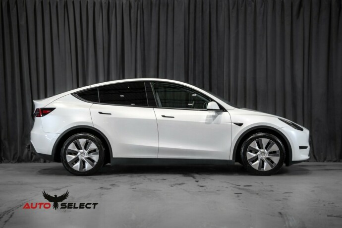 tesla-model-y-elektrisitet-2023-big-14