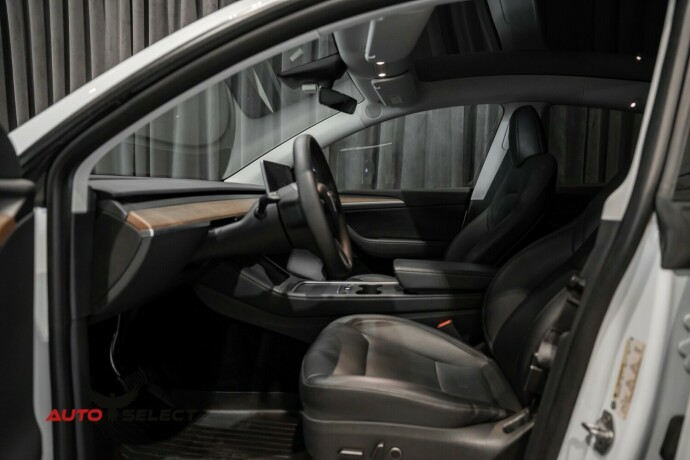 tesla-model-y-elektrisitet-2023-big-28