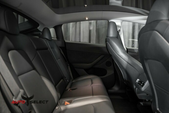 tesla-model-y-elektrisitet-2023-big-16