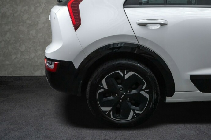 kia-niro-elektrisitet-2023-big-9