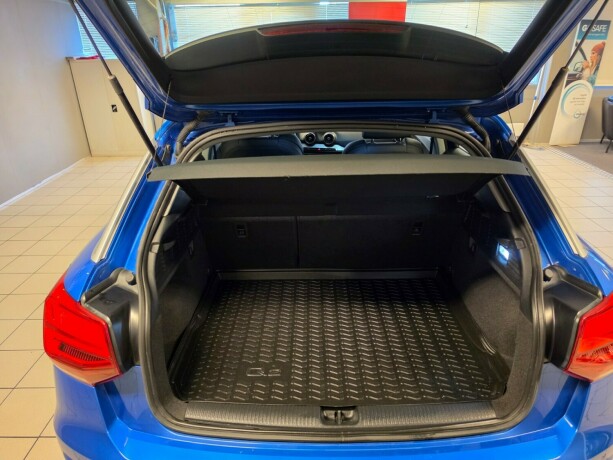 audi-q2-diesel-2020-big-20