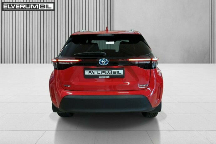 toyota-yaris-cross-elektrisitetbensin-2022-big-7