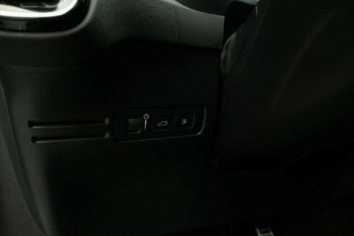 volvo-xc-40-elektrisitetbensin-2021-big-27