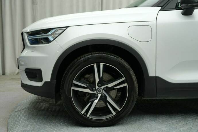 volvo-xc-40-elektrisitetbensin-2021-big-5