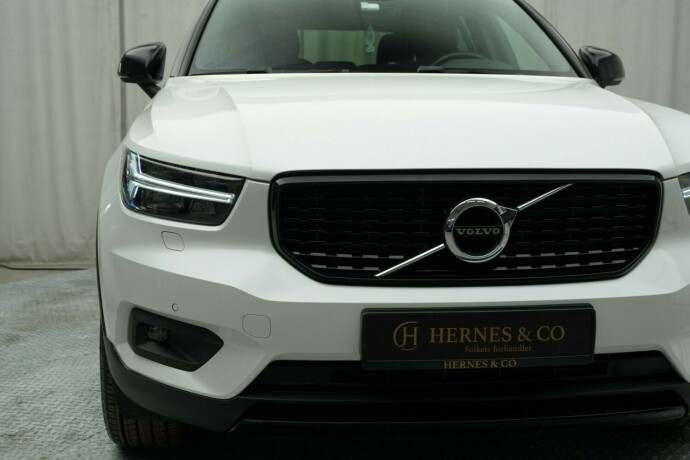 volvo-xc-40-elektrisitetbensin-2021-big-2