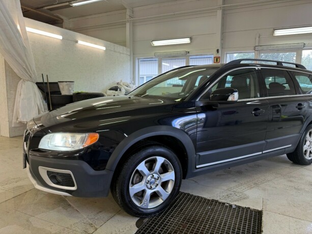 volvo-xc-70-diesel-2010-big-1