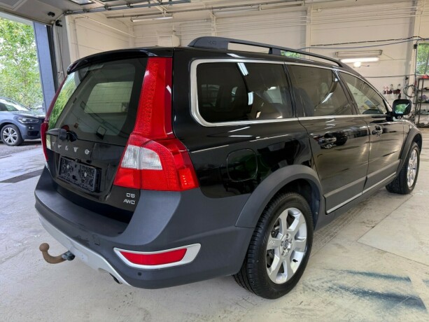volvo-xc-70-diesel-2010-big-5