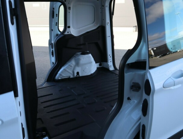 ford-transit-courier-diesel-2018-big-13