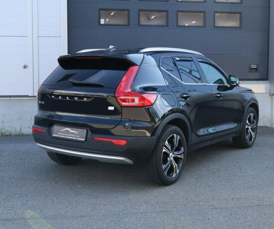 volvo-xc-40-elektrisitetbensin-2021-big-1