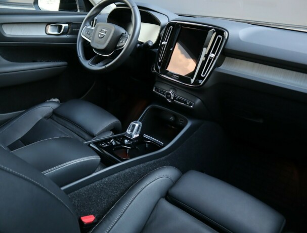 volvo-xc-40-elektrisitetbensin-2021-big-12