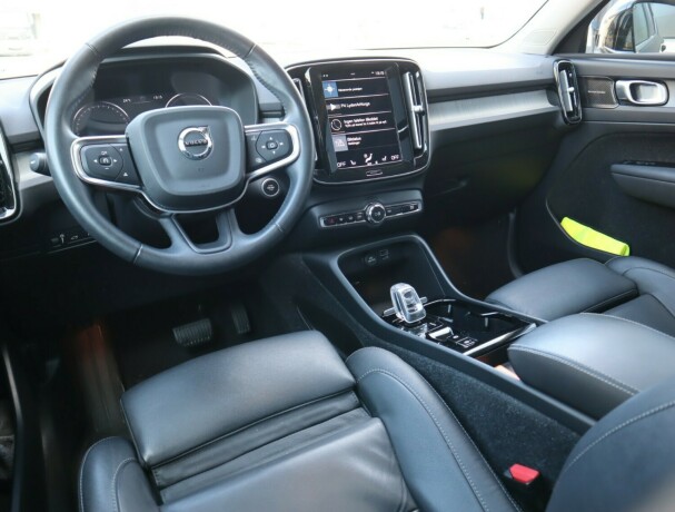volvo-xc-40-elektrisitetbensin-2021-big-9