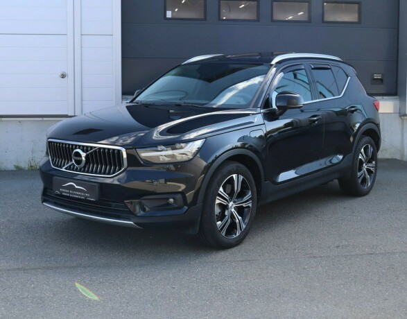 volvo-xc-40-elektrisitetbensin-2021-big-0