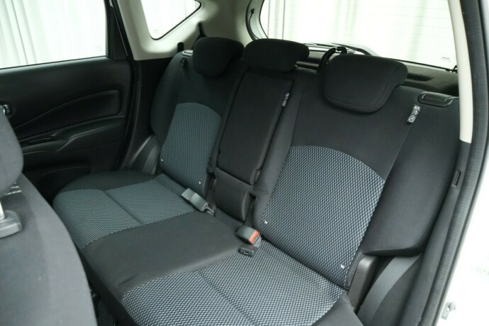 nissan-note-bensin-2015-big-37