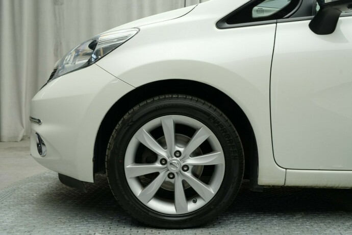 nissan-note-bensin-2015-big-4