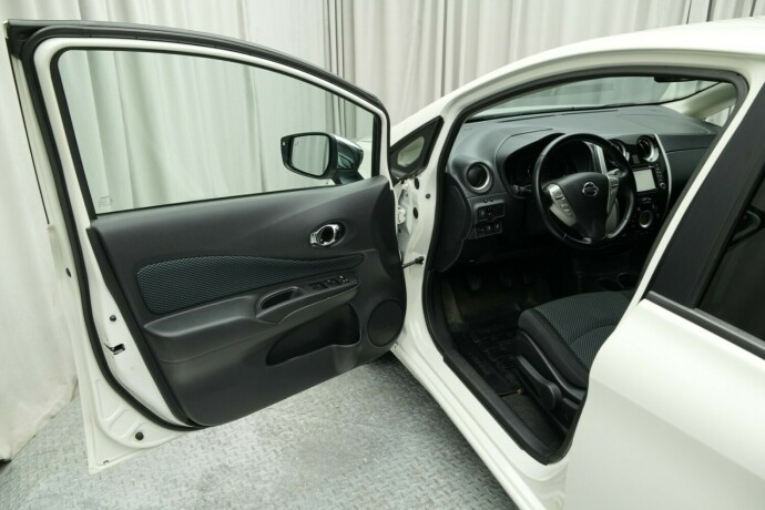 nissan-note-bensin-2015-big-7