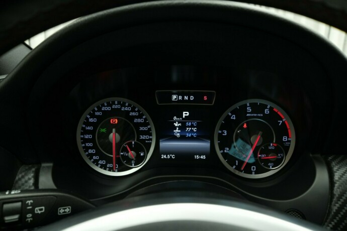 mercedes-benz-a45-bensin-2016-big-23