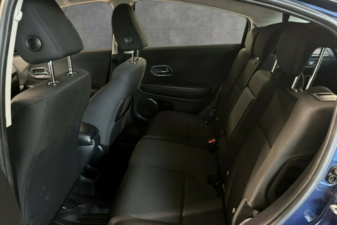 honda-hr-v-bensin-2016-big-12