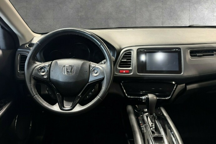 honda-hr-v-bensin-2016-big-13