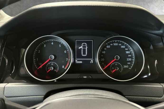 volkswagen-golf-vii-bensin-2015-big-16