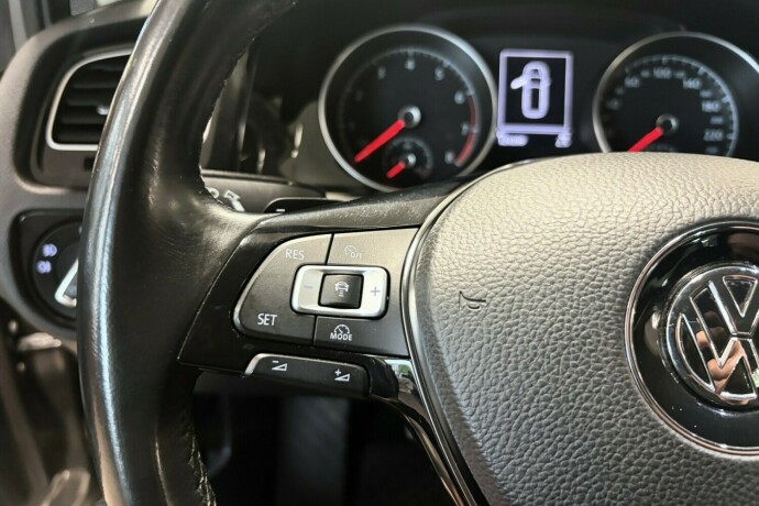 volkswagen-golf-vii-bensin-2015-big-22