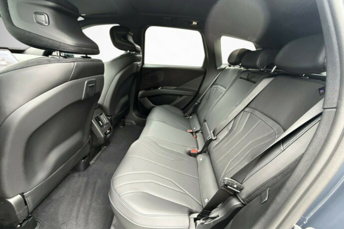 bmw-ix3-elektrisitet-2026-big-38
