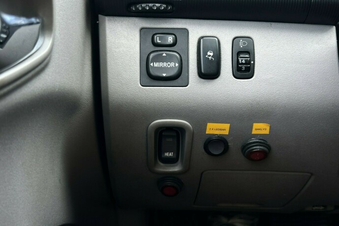 mitsubishi-l200-diesel-2006-big-17