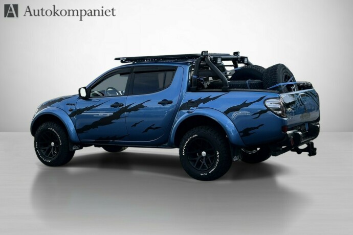 mitsubishi-l200-diesel-2006-big-2