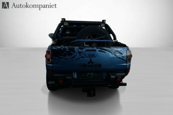 mitsubishi-l200-diesel-2006-big-1