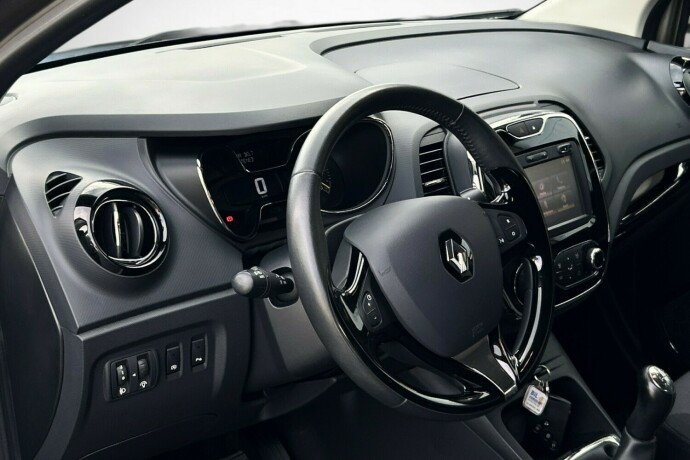 renault-captur-bensin-2016-big-9