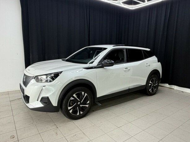 peugeot-e-2008-elektrisitet-2022-big-4
