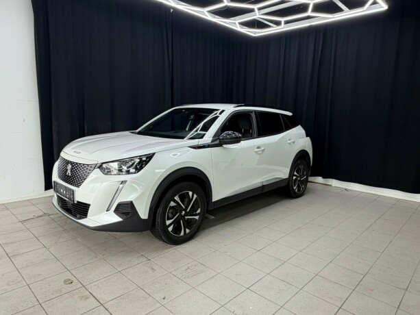 peugeot-e-2008-elektrisitet-2022-big-3