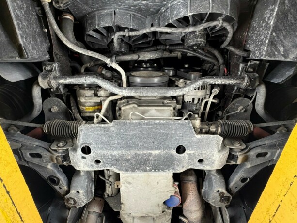 chevrolet-camaro-bensin-2000-big-46