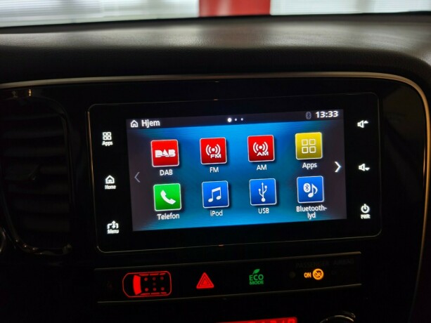 mitsubishi-outlander-plug-in-petrol-2019-big-25